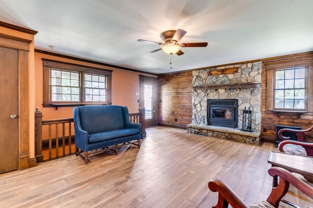 3930 E 63rd St S, Derby, KS 67037