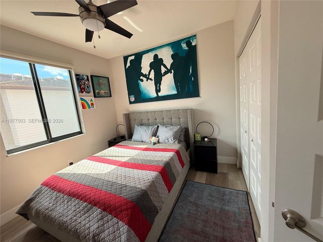 4900 NW 83rd Path, Doral, FL 33166