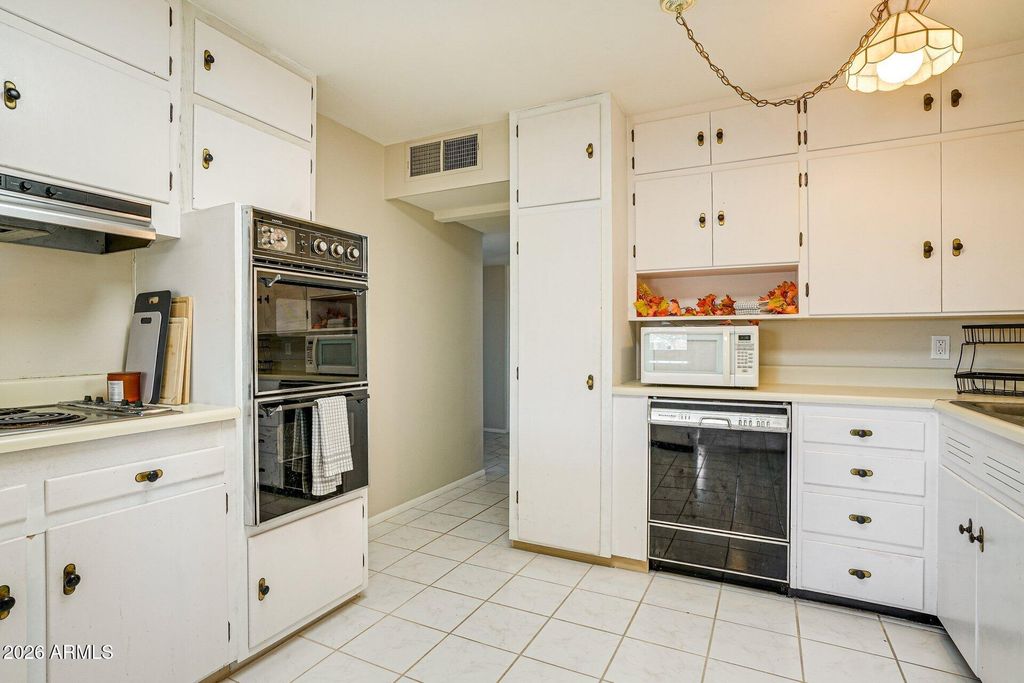 11469 W ILLINOIS Avenue, Youngtown, AZ 85363 — photo 5