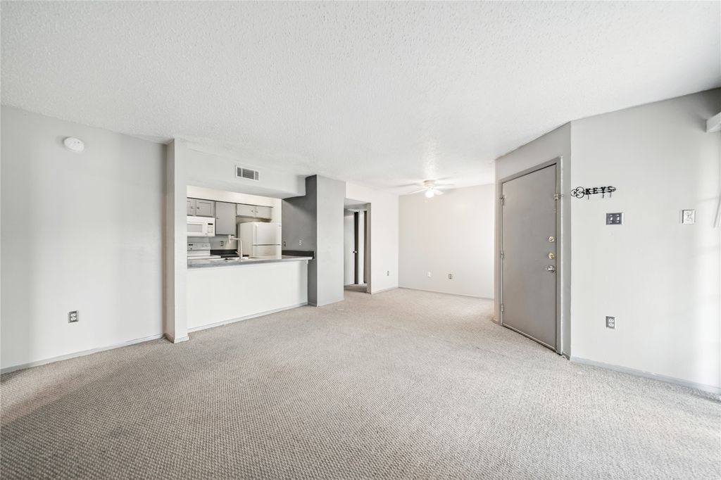 12484 Abrams Road 1724, Dallas, TX 75243