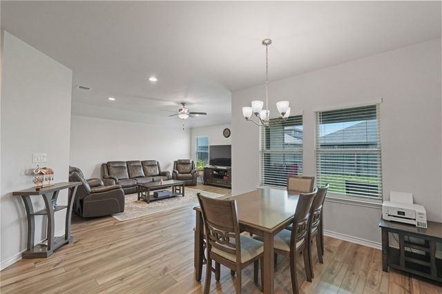 7329 Tristan Dr, Corpus Christi, TX 78414