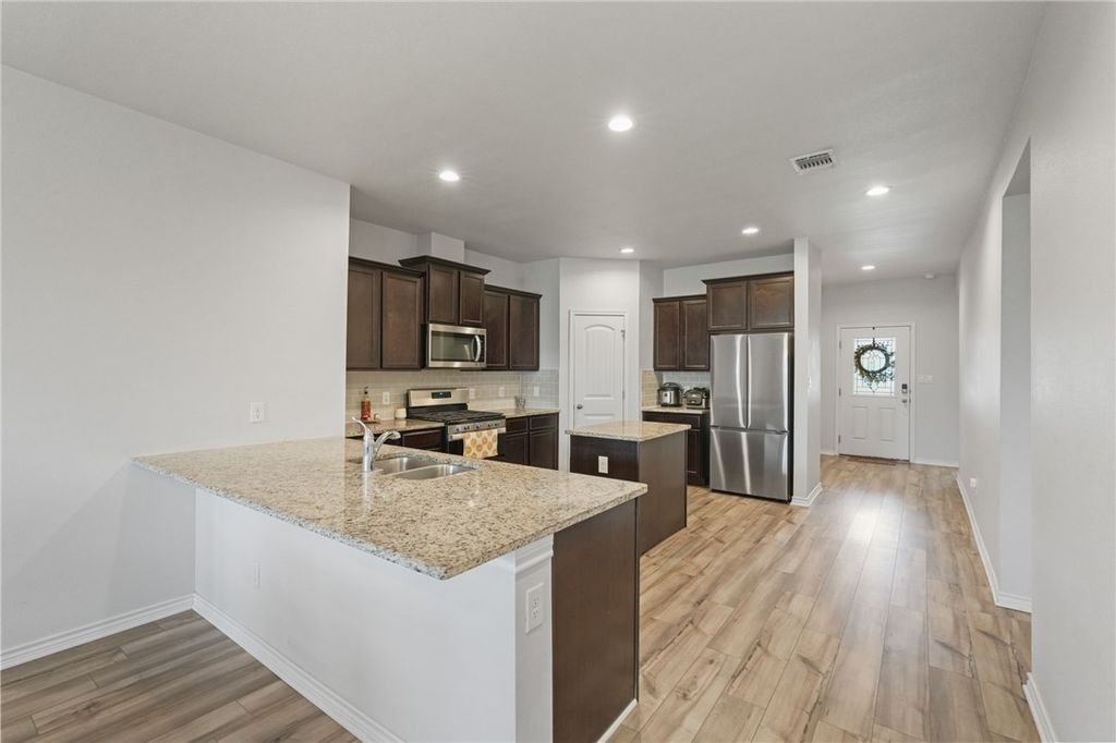 7329 Tristan Dr, Corpus Christi, TX 78414 — photo 4