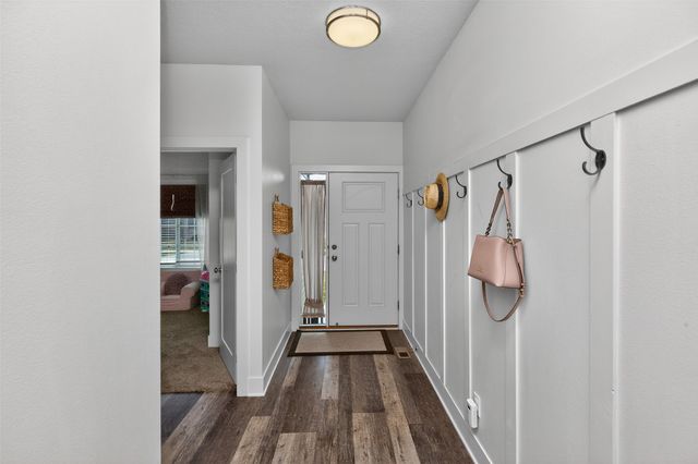 705 SE 15th Street, Grimes, IA 50111