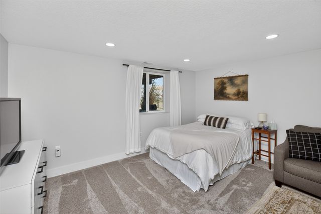 705 SE 15th Street, Grimes, IA 50111