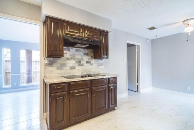 25535 Wingfield Lane, Spring, TX 77373