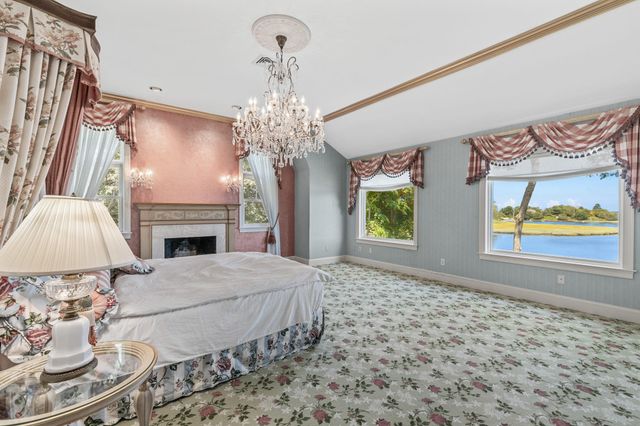 4390 Main Street, Cummaquid, MA 02637