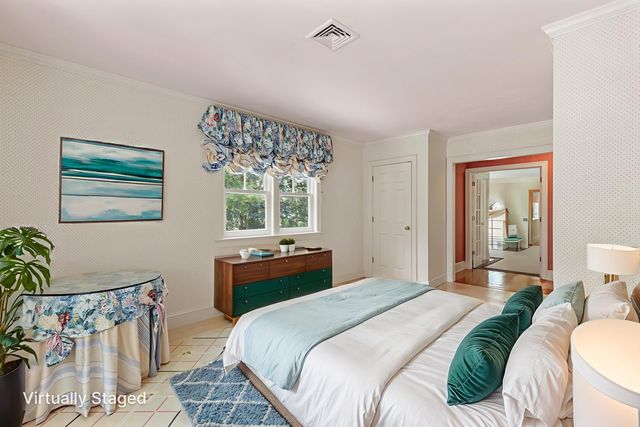 4390 Main Street, Cummaquid, MA 02637