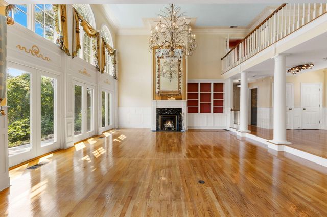 4390 Main Street, Cummaquid, MA 02637