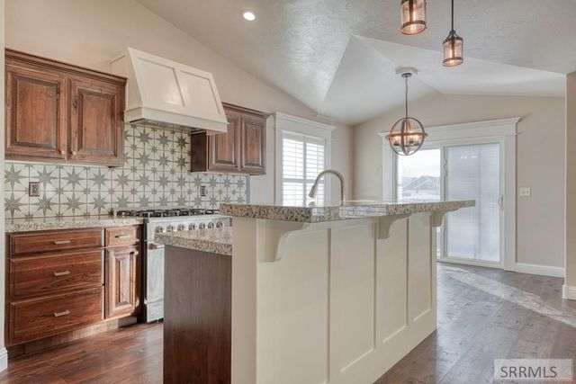 3876 Tawzer Way, Ammon, ID 83406