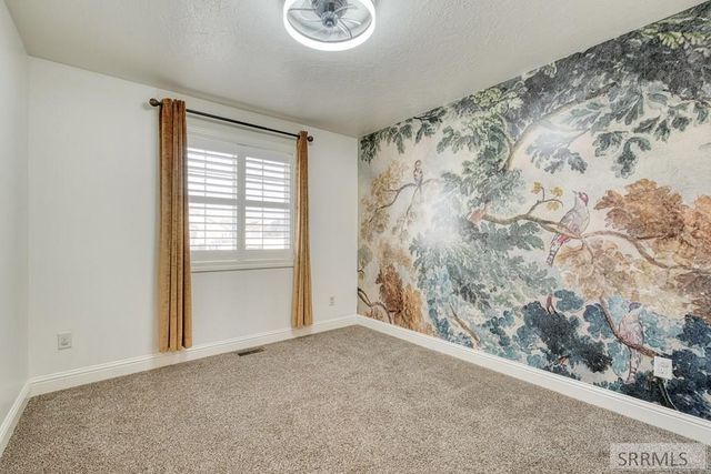 3876 Tawzer Way, Ammon, ID 83406