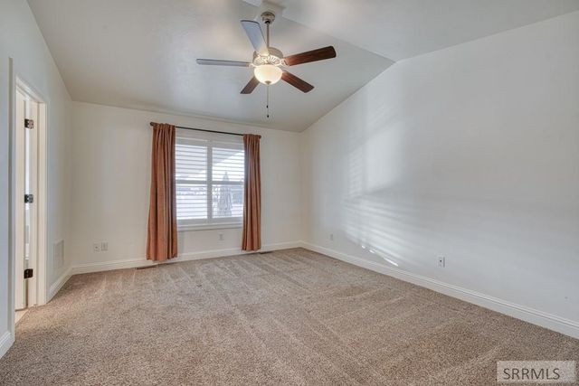 3876 Tawzer Way, Ammon, ID 83406