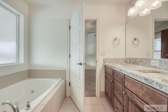 3876 Tawzer Way, Ammon, ID 83406