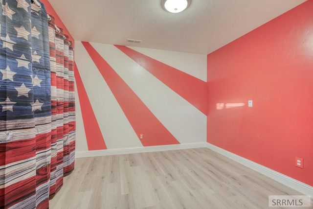 3876 Tawzer Way, Ammon, ID 83406