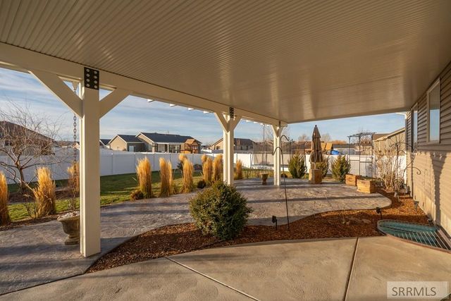 3876 Tawzer Way, Ammon, ID 83406