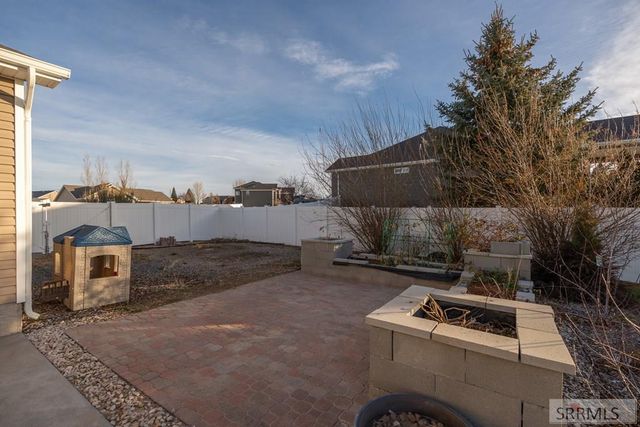 3876 Tawzer Way, Ammon, ID 83406