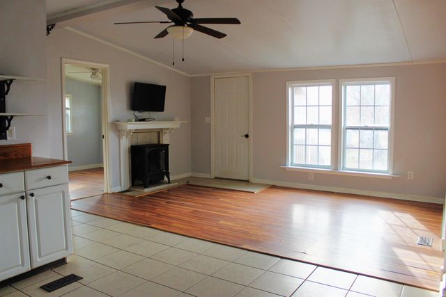 818 E Hwy 225, Greenbrier, AR 72058