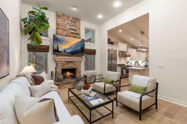 3805 Avenida Feliz, Rancho Santa Fe, CA 92091