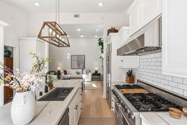 3805 Avenida Feliz, Rancho Santa Fe, CA 92091
