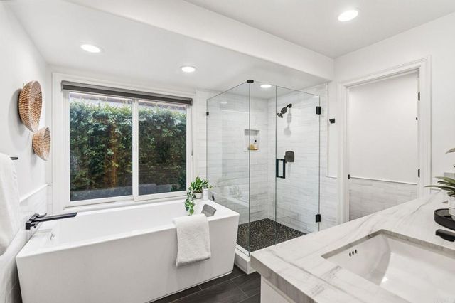 3805 Avenida Feliz, Rancho Santa Fe, CA 92091