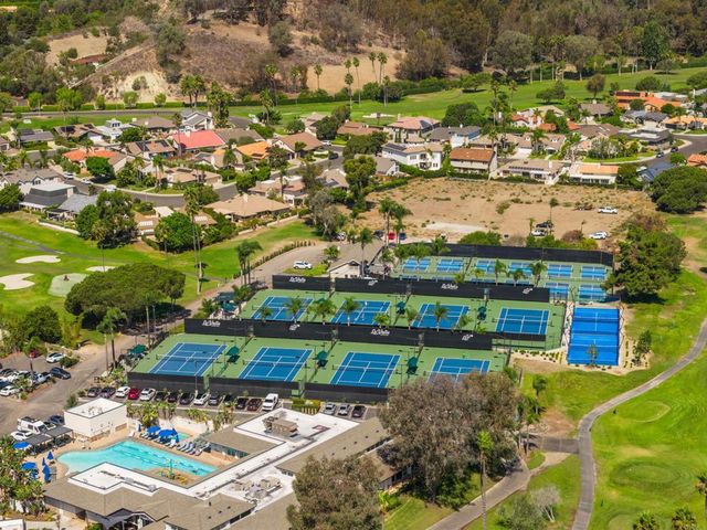 3805 Avenida Feliz, Rancho Santa Fe, CA 92091