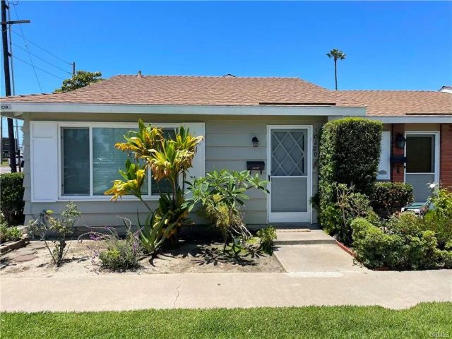 10220 Ascot Circle, Huntington Beach, CA 92646