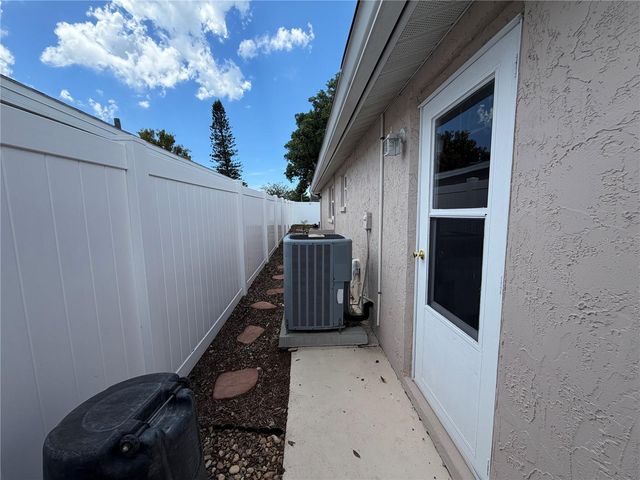 9135 GREENBRIAR LANE, Port Richey, FL 34668