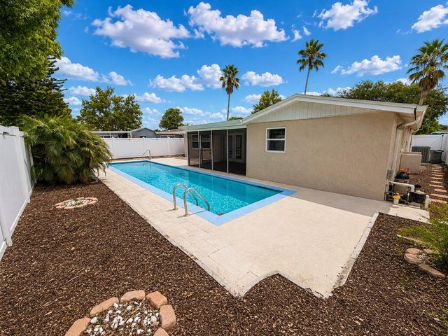 9135 GREENBRIAR LANE, Port Richey, FL 34668