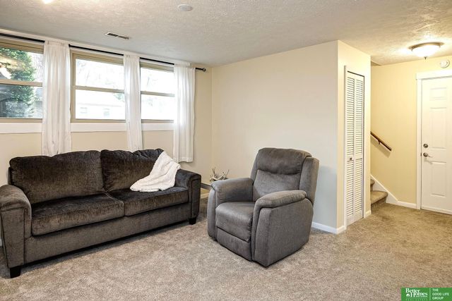 2306 S 119th Court, Omaha, NE 68144
