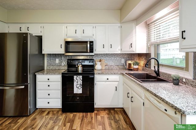 2306 S 119th Court, Omaha, NE 68144