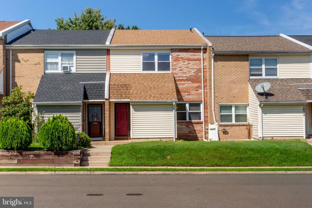 1437 ATTERBURY WAY, BENSALEM, PA 19020 — exterior