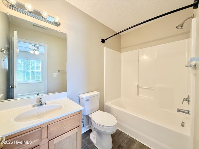 205 Palace Circle, Jacksonville, NC 28546