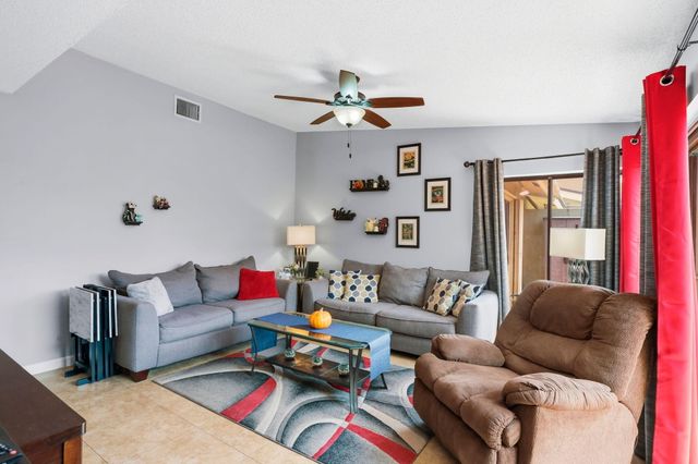 204 Meadows Drive, Boynton Beach, FL 33436