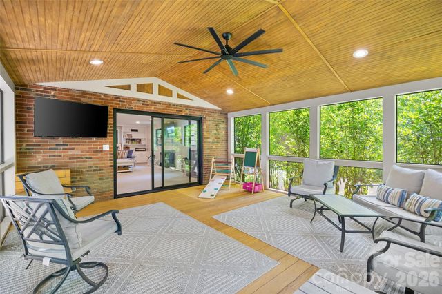 3724 Champaign Street, Charlotte, NC 28210