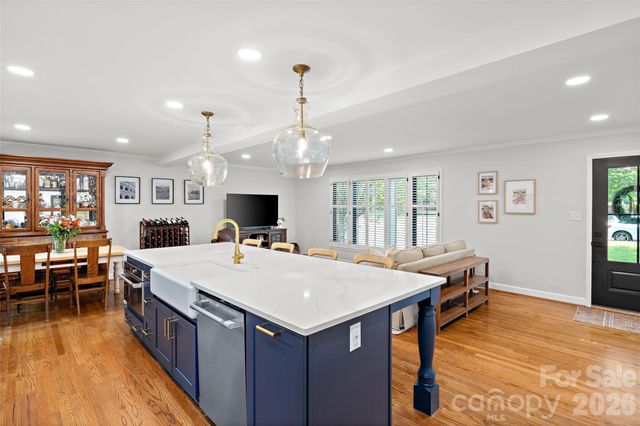3724 Champaign Street, Charlotte, NC 28210