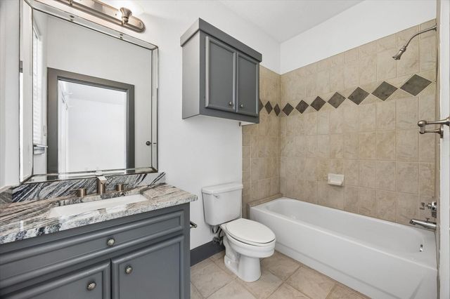6406 Rodrigo Street B, Houston, TX 77007