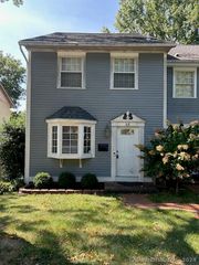 48 Pemberwick Road 3, Greenwich, CT 06831