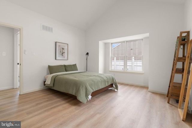 210 RUTTER AVE, Egg Harbor Township, NJ 08234