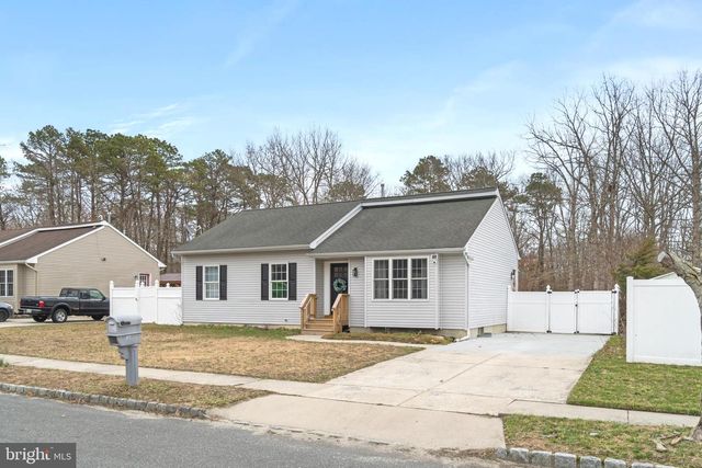 210 RUTTER AVE, Egg Harbor Township, NJ 08234