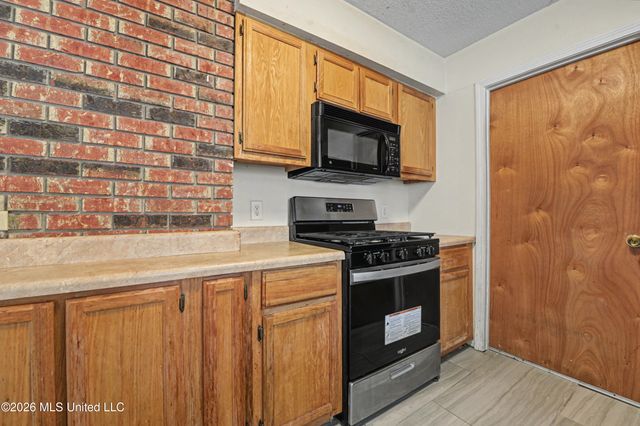 117 Mary Ellen Drive, D'iberville, MS 39540