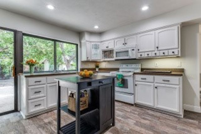 4202 Lawndale Drive, Garland, TX 75044