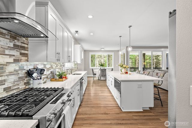 621 Tiedman Road NW, Lakebay, WA 98349
