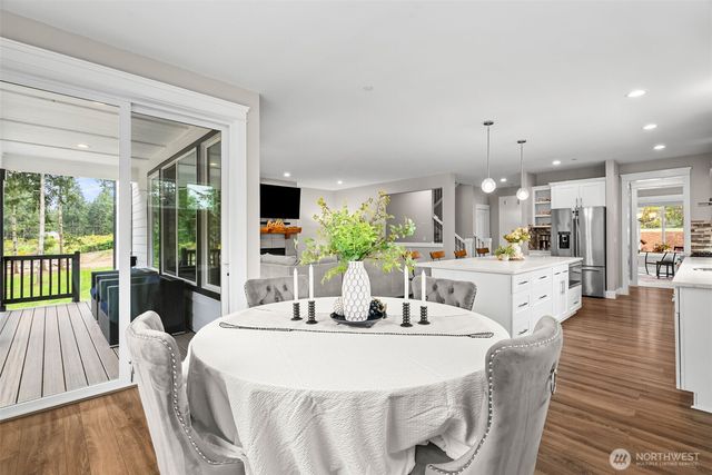 621 Tiedman Road NW, Lakebay, WA 98349