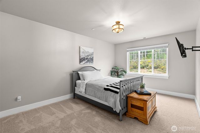 621 Tiedman Road NW, Lakebay, WA 98349