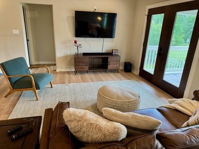 8112 County Road 146, Bedias, TX 77831