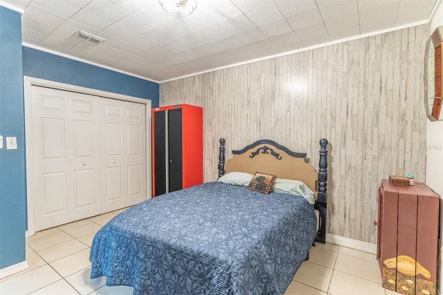 1645 HUNTINGTON STREET, Lakeland, FL 33801