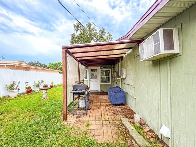 1645 HUNTINGTON STREET, Lakeland, FL 33801