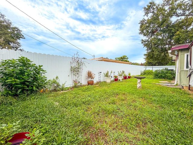 1645 HUNTINGTON STREET, Lakeland, FL 33801