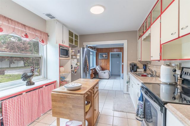 1645 HUNTINGTON STREET, Lakeland, FL 33801