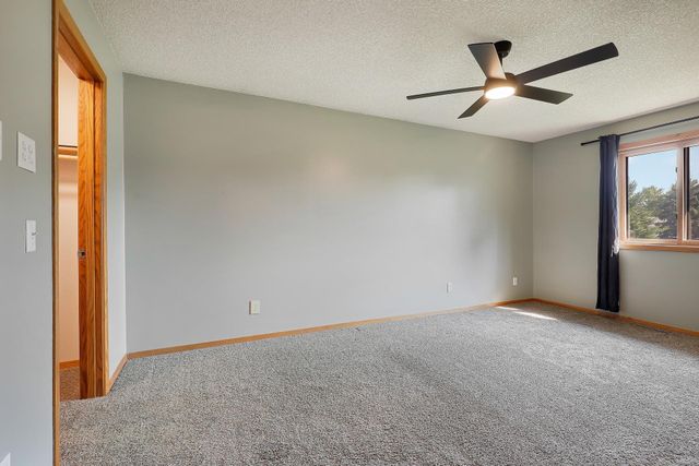 11139 Edgewood Circle N, Champlin, MN 55316