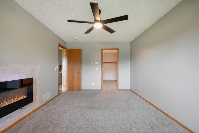 11139 Edgewood Circle N, Champlin, MN 55316